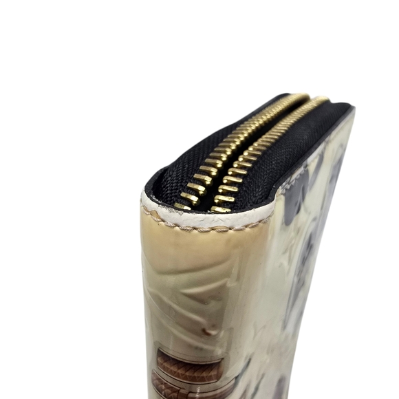 Limited Edition LV Sticker Contine tal Wallet Pre-loved - Picture 5 of 11